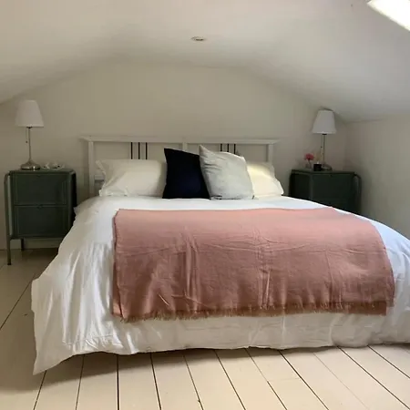2 Bed Cottage, In The Wicklow Mountains