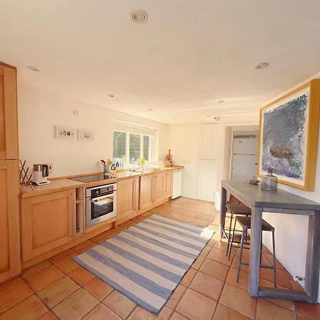 2 Bed Cottage, In The Wicklow Mountains Πανσιόν