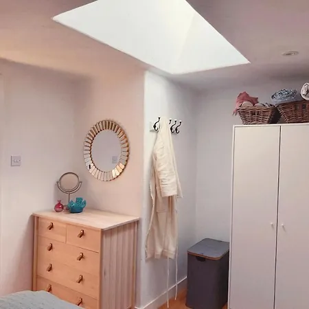 Πανσιόν 2 Bed Cottage, In The Wicklow Mountains Tinahely