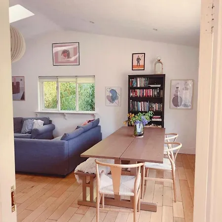 Πανσιόν 2 Bed Cottage, In The Wicklow Mountains Tinahely